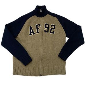 Abercrombie and finch sweater